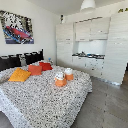 Rosato 2 Sea View Apartment Линьяно-Саббьядоро Экстерьер фото